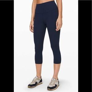 Lululemon Wunder Under crop legging